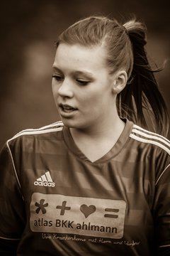 Bild 3875 - B-Juniorinnen Tus Tensfeld - TSV Gnutz o.W. : Ergebnis: 1:3